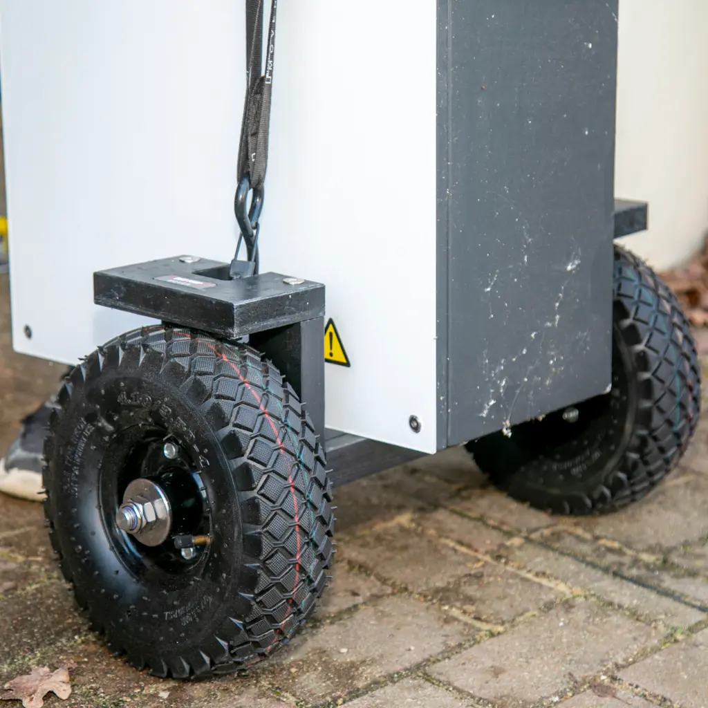 MicroRampBattery_4595.webp